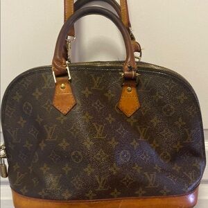 Louis Vuitton Brown Monogram pre loved needs tender loving